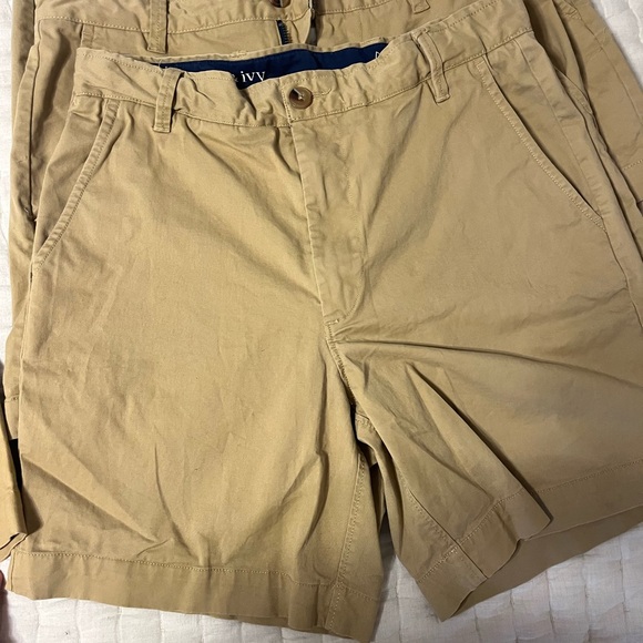 Crown & Ivy Khaki Shorts - Picture 2 of 6
